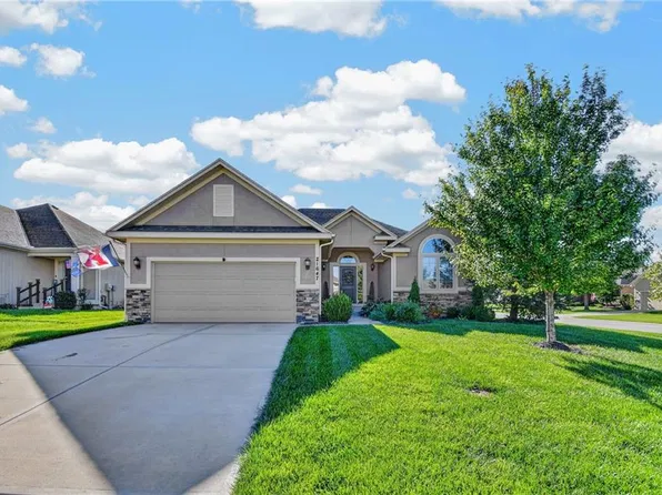 21647 W 177th Ter, Olathe, KS 66062