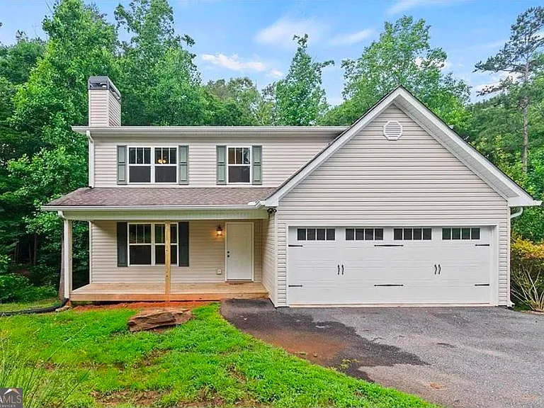 154 Brooks Dr — Photo 1