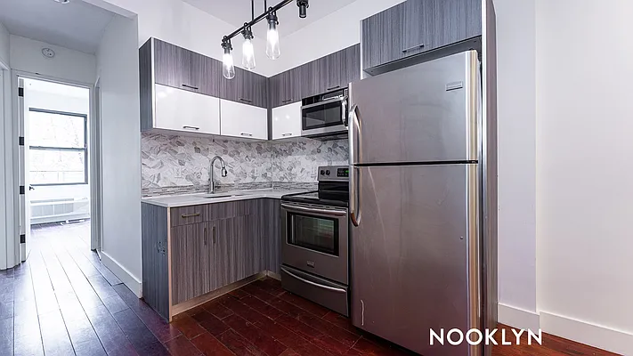 Rented by Nooklyn NYC LLC | media 31