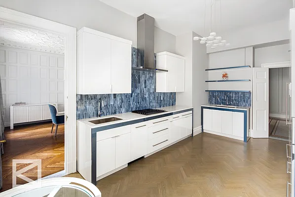 Sold by Douglas Elliman | media 8