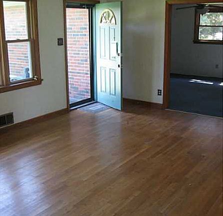 5th image of 6721 Whitewood St