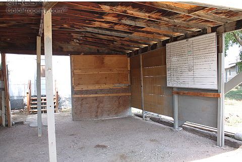 4th image of 4026 Roosevelt Ave