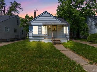 18961 Pierson St, Detroit, MI 48219
