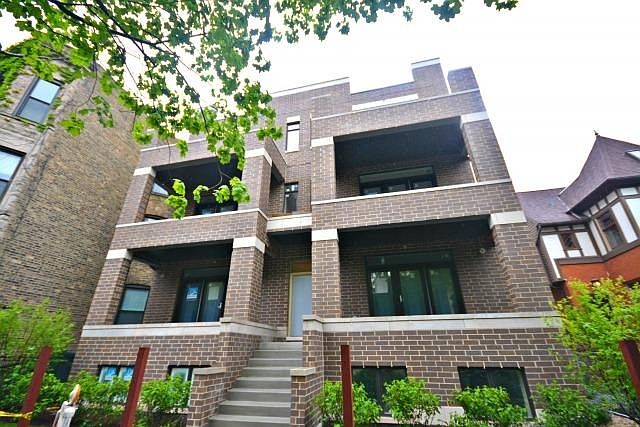 1st image of 4050 N Kenmore Ave #3S