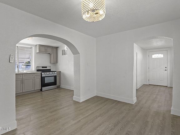 3rd image of 3426 Wyoming Ave