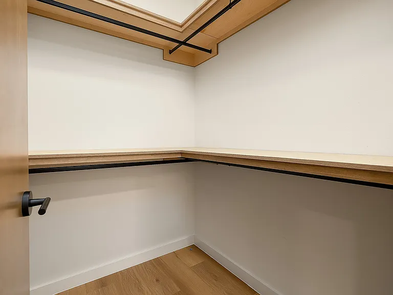 722 Juniper Cir #B — Photo 7