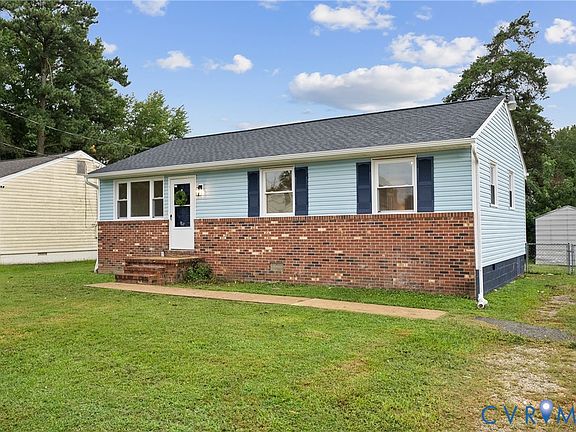 2nd image of 306 Hoke Ave