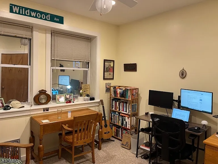 385 George St #2B — Photo 12