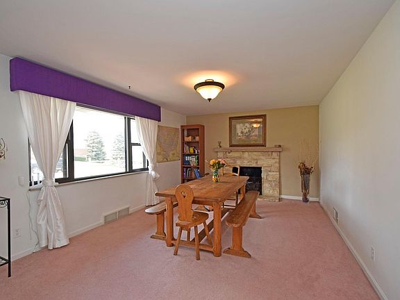 3rd image of 248 Westcrest Dr