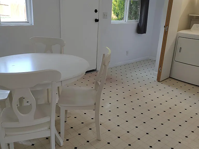 357 B Ave — Photo 16