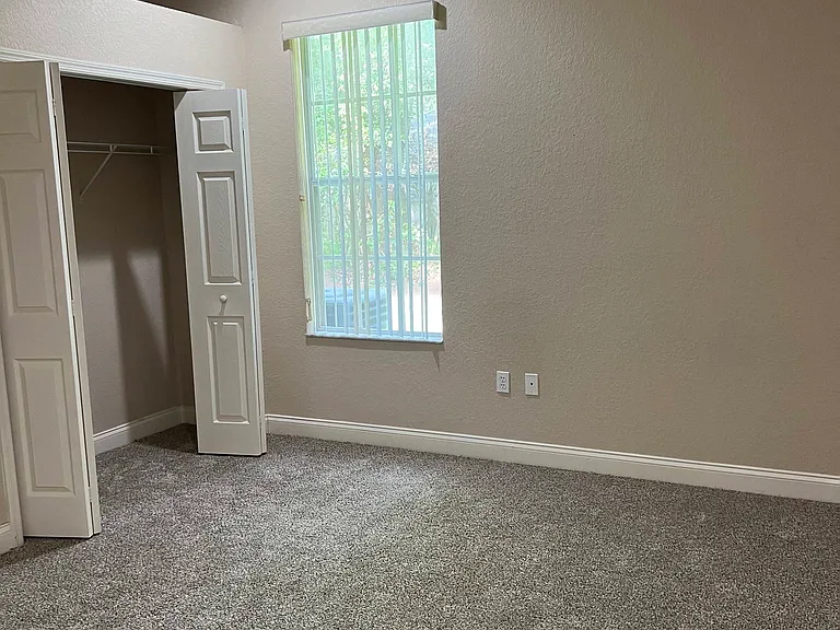 1247 Berkley Rd — Photo 5