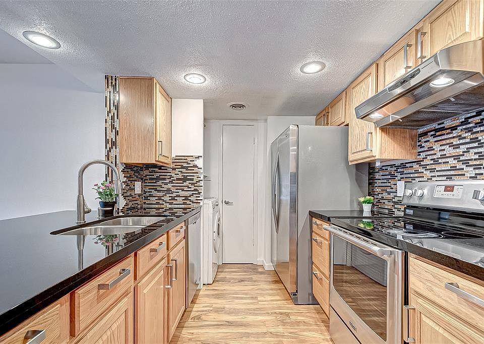 1st image of 12633 Memorial Dr APT 98