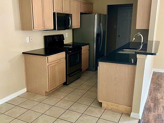 2nd image of 8138 Tanner Ave