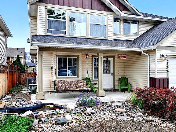2nd image of 2639 Rosewood Ave