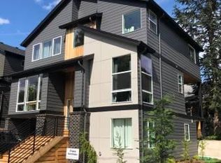 2680 SE 33rd Pl UNIT B, Portland, OR 97202