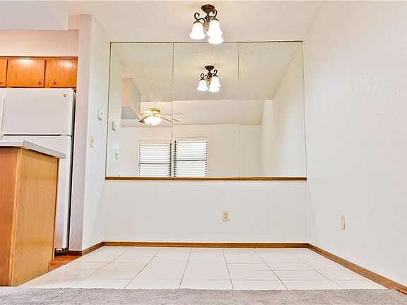 5th image of 8009 NW 7th Pl APT 302