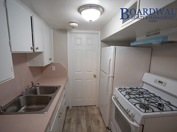 2nd image of 296 S Lakeview Dr #B