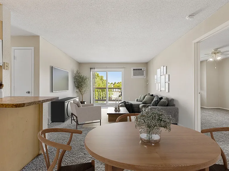 Diamond - 3 Bed / 2 Bath - 1,016 Sq.Ft.