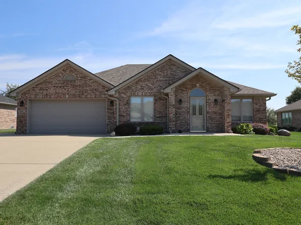 1117 Constitution Dr, Edinburgh, IN 46124