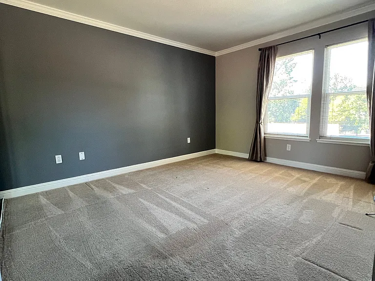 1321 S Villa Way — Photo 6