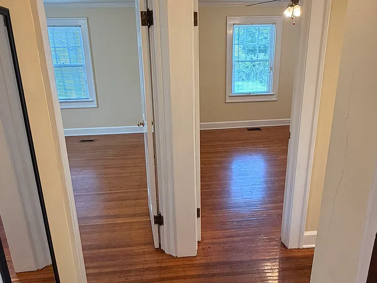 4330 Boulevard Pl — Photo 12