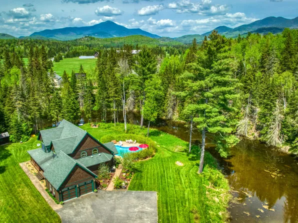 118 River Rd, Lake Placid, NY 12946