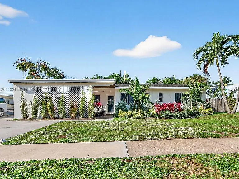 756 Cinnamon Rd — Photo 24