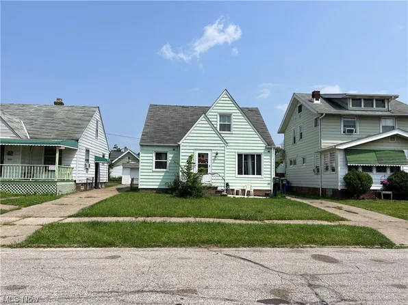 3819 W 137th St, Cleveland, OH 44111