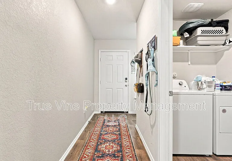 3107 Lindenwood Way — Photo 4