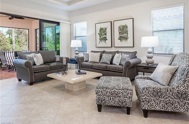 1st image of 9013 Isla Bella Cir