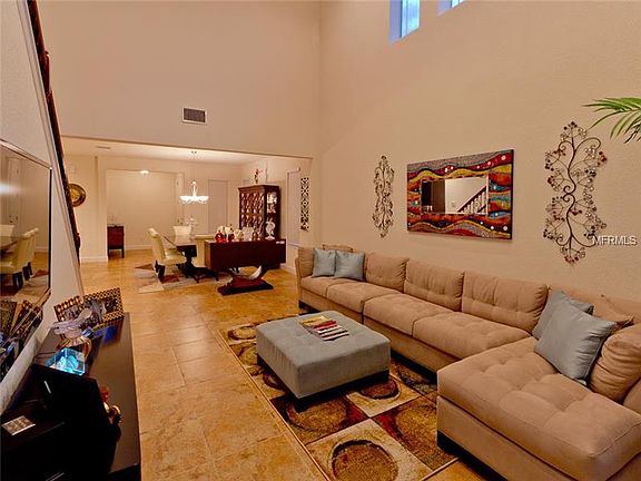 5th image of 8844 Della Scala Cir