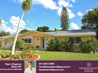 142 Holly Ave, Sarasota, FL 34243