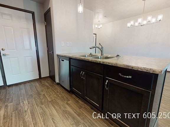 4th image of 4613 E Leubecher Pl