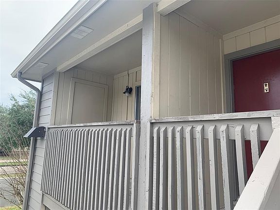 4th image of 1900 Bay Area Blvd APT E136