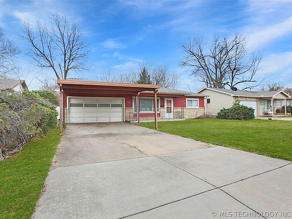 3rd image of 1423 N 76th East Ave