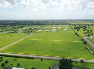 7055 5th St SW, Vero Beach, FL 32968