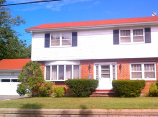 1 Pierce St, Westerly, RI 02891