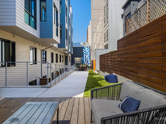 2nd image of 915 Minna St #200A