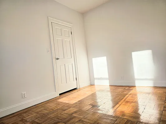 Rented by Virtual Real Estate | media 14