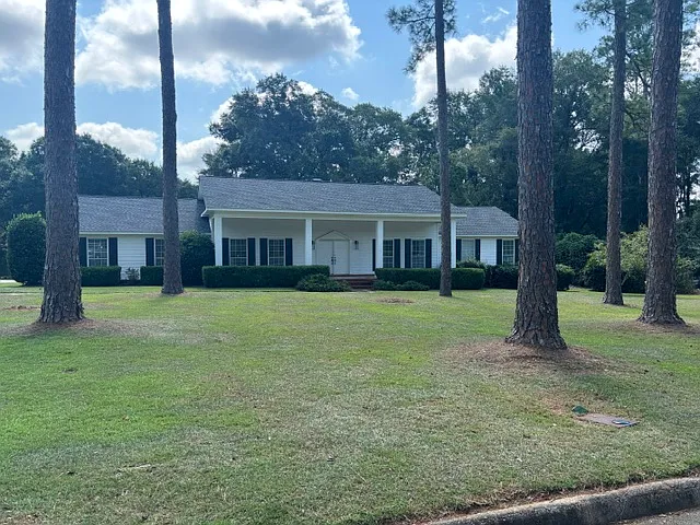 3 bed, 2.5 bath, 100 sqft, $2,595 — Photo 1