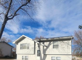 1007 5th St NW, Altoona, IA 50009
