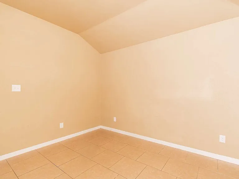 4602 Cambridge Dr #B — Photo 13
