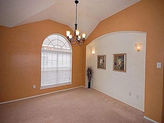 5th image of 4481 Savage Station Dr