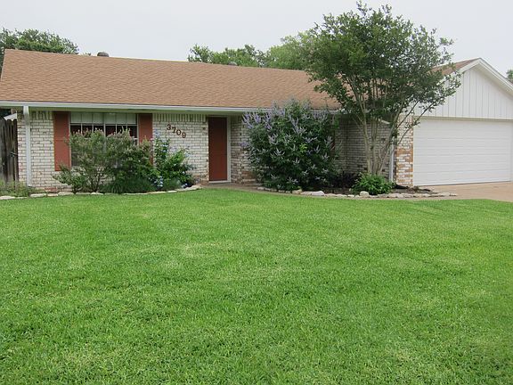 3rd image of 3709 Tanglewood Dr