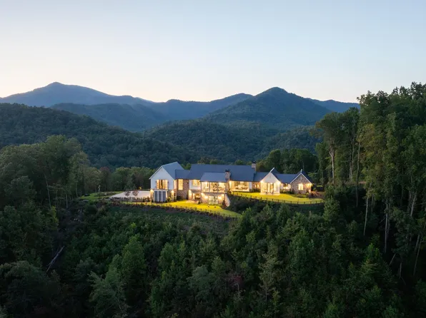 1500 Park Vista Trl, Dillard, GA 30537