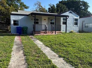 935 NW 65th St, Miami, FL 33150