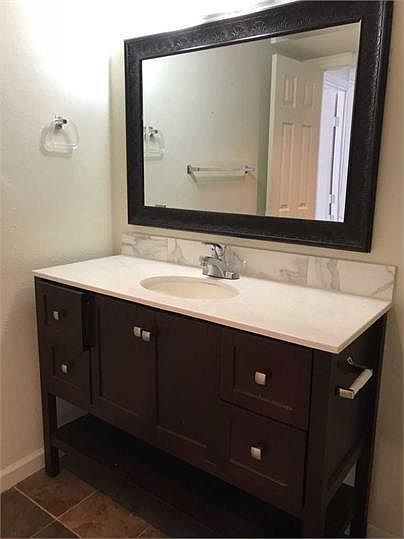 2nd image of 4301 Hartford St APT 122