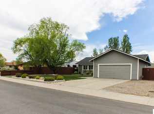 1375 Patricia Dr, Gardnerville, NV 89460