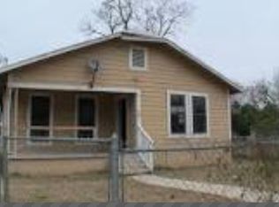107 New York Pl, San Antonio, TX 78214