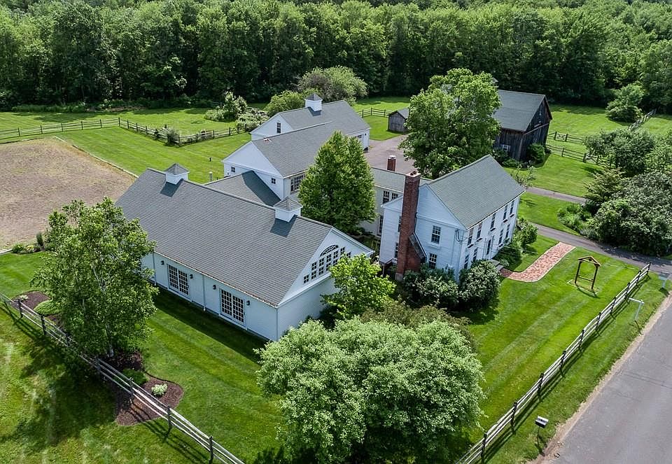 52 Old Bay Rd, Belchertown, MA 01007 Zillow